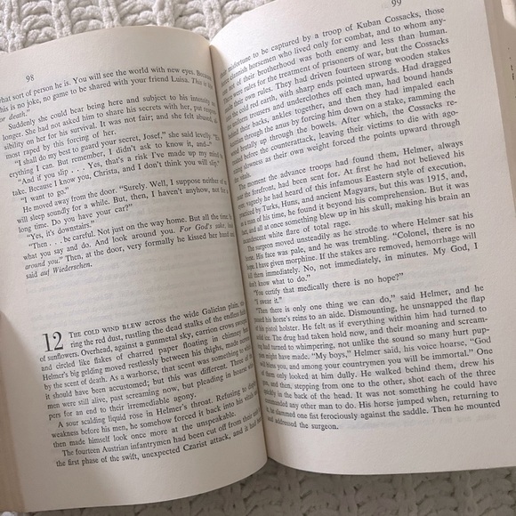 🏰The House of Christina by author Ben Haas True Crime Fiction Novel Hardback🏰 - Picture 11 of 12